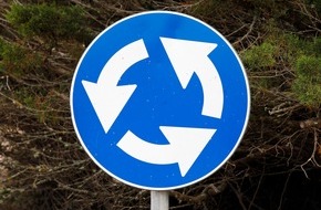 Polizei Bielefeld: POL-BI: Auftakt der Kampagne "Gemeinsam sicher durch den Kreisverkehr"