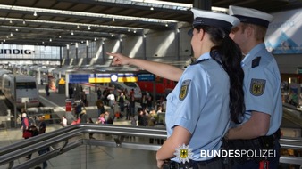 Bundespolizeidirektion München: Bundespolizeidirektion München: Diebe ermittelt, S-Bahnsurfer u.a. / Bundespolizei bei mehreren öffentlichkeitswirksamen Einsätzen gefordert