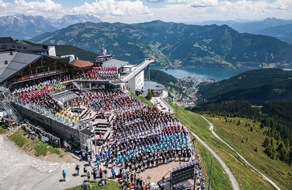 &Ouml;sterreich holt RID-Weltrekord: &raquo;h&ouml;chstgelegener Country- &amp; Western Line-Dance-Workshop&laquo; in Zell am See zertifiziert (960 Tanzende)