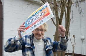 Deutsche Postcode Lotterie: Riesengewinn für Rentner aus Rendsburg