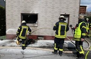 Freiwillige Feuerwehr Königswinter: FW Königswinter: Küche brennt in Oelinghoven
