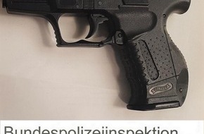 Bundespolizeiinspektion Bremen: BPOL-HB: Mann mit Pistole im Hosenbund am Bremer Hauptbahnhof festgenommen