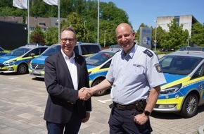 Kreispolizeibehörde Oberbergischer Kreis: POL-GM: Landrat begrüßt neue Ansprechpartner der Polizei