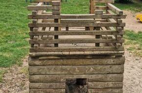 Polizei Salzgitter: POL-SZ: Pressemitteilung der Polizeiinspektion SZ/PE/WF vom 01.07.2019.
Täter beschädigten öffentlichen Spielplatz in Wolfenbüttel. Zeugenaufruf.