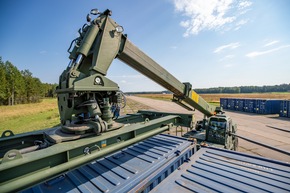 Logistik als Rückgrat - &quot;Brave Blue&quot; und &quot;Safety Fuel&quot;