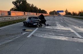 Polizeiinspektion Rotenburg: POL-ROW: ++ Schwerer Unfall auf der A1: Rettungsgasse blockiert ++ Radlader ger&auml;t in Brand: Anwohnerin leicht verletzt ++