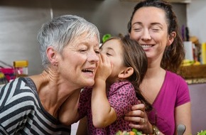 Wort & Bild Verlagsgruppe - Gesundheitsmeldungen: Wie bitte, was? So schulen Sie Ihr Hörvermögen / Mit den Jahren lässt die Fähigkeit, gut zu hören, allmählich nach. Doch gibt es Möglichkeiten, Sinne und Gehirn zu schärfen