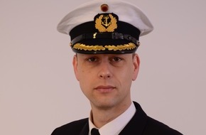 Presse- und Informationszentrum Marine: Kommandowechsel auf der Fregatte "Schleswig-Holstein"