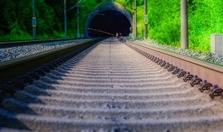 EVG Eisenbahn- und Verkehrsgewerkschaft: Schienenverkehr einstellen? EVG warnt vor untauglicher Maßnahme