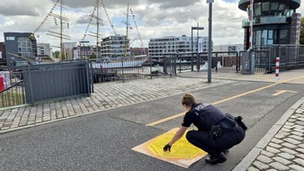 Polizei Bremerhaven: POL-Bremerhaven: Geben Sie Taschendieben keine Chance - Spr&uuml;haktion der Polizei soll Aufmerksamkeit erh&ouml;hen