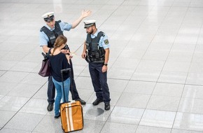 Bundespolizeidirektion München: Bundespolizeidirektion München: Ostern, der erste große Urlaub im Jahr steht unmittelbar vor der Tür 
-Die Bundespolizei möchte, dass Sie sicher reisen-