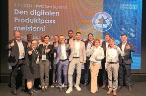 Integrated Worlds GmbH: PressemitteiIung: IWOfurn Summit 2024 und der Digitale Produktpass