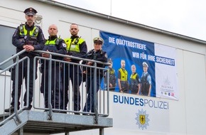 Polizei Hamburg: POL-HH: 260612-4. Allianz Sicherer Hauptbahnhof: Quattro-Streife wird noch sichtbarer