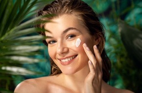 Laverana GmbH: Le saviez-vous ? Le 23 novembre est la « journée des cosmétiques naturels / »Offrez du 100 % nature à votre peau ! #natureonmyskin