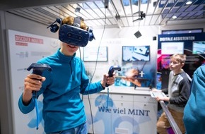 Programm COACHING4FUTURE der Baden-Württemberg Stiftung gGmbH: Mobile Industriewelt besucht Realschule Waibstadt (17.-19.03.)