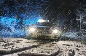 Polizeidirektion Wittlich: POL-PDWIL: Verkehrsbehinderungen durch Schneefall