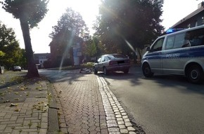 Polizei Minden-Lübbecke: POL-MI: Abbiegendes Auto erfasst Radfahrer