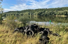 Polizeiinspektion L&uuml;neburg/L&uuml;chow-Dannenberg/Uelzen: POL-LG: ++ Polizei ermittelt nach illegaler Altreifenentsorgung ++ betrunken mit dem Pkw unterwegs - 2,75 und 1,17 Promille ++ ... die Polizei kontrolliert den Verkehr ++