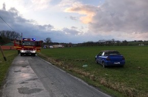 Feuerwehr Detmold: FW-DT: Alleinunfall