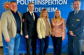 Polizeiinspektion Hildesheim: POL-HI: Polizeidirektorin Marion Misfeld folgt Kriminaloberrätin Sylke Hanke - Zentraler Kriminaldienst der PI Hildesheim unter neuer Leitung