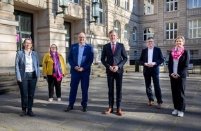 Technische Hochschule Köln: Staatssekretär Dr. Dirk Günnewig besucht TH Köln