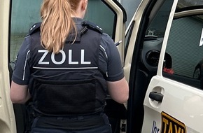 Hauptzollamt Bielefeld: HZA-BI: Mindestlohnverst&ouml;&szlig;e und Missachtung der Ausweispflicht im Taxi- und Mietwagengewerbe/Bielefelder Zoll pr&uuml;ft gemeinsam mit Stra&szlig;enverkehrs&auml;mtern, Polizei und Finanz&auml;mtern in OWL