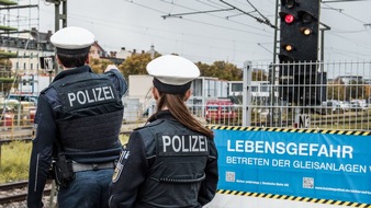 Bundespolizeidirektion München: Bundespolizeidirektion München: Alkoholbedingter Gleissturz / 31-Jährige hatte viel Glück