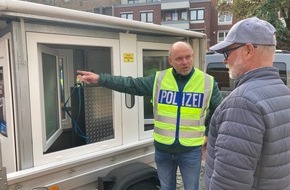 Polizei Steinfurt: POL-ST: Kreis Steinfurt, Greven, Einbruchschutz zum Anfassen: Tipps am Infostand, Bürger berichtet von der Umrüstung seiner Fenster