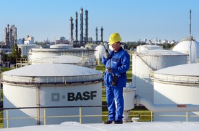 BASF bietet honorarfreies Fotomaterial für Journalisten in der Bilddatenbank der Deutschen Presse-Agentur (dpa) zum Zwischenbericht 3. Quartal 2012 (BILD)