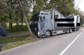 Polizeidirektion Neustadt/Weinstraße: POL-PDNW: Schwerer LKW-Unfall in Haßloch, L 529, Holiday-Park-Straße voraussichtlich noch bis 18.00 Uhr wegen Bergungsabreiten gesperrt .