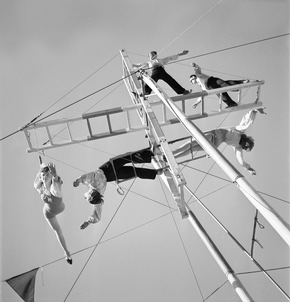 Familienausflug an regnerischen Sommertagen: cirqu' im Stadtmuseum Aarau verlängert bis 15. August