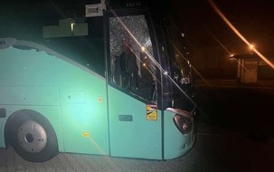 Polizeiinspektion Emsland/Grafschaft Bentheim: POL-EL: Papenburg - Omnibus aufgebrochen: Polizei sucht Zeugen