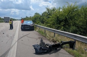 Polizeidirektion Landau: POL-PDLD: Landau/BAB65 - 4 Leichtverletzte und hoher Sachschaden