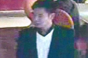 Polizei Düsseldorf: POL-D: Wer kennt die Trickdiebe? - Unbekannte erbeuteten hochwertigen Ring auf der Kö - Bilder im Anhang