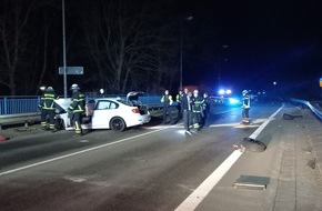 Feuerwehr Herdecke: FW-EN: Schwerer Verkehrsunfall auf der Ruhrbrücke