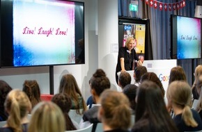 Plan International Schweiz: Erster Schweizer Girls' Summit: 80 Mädchen feiern ihren Tag mit Plan und Google
