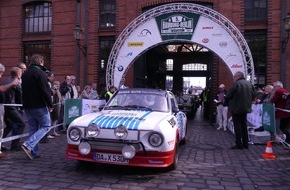 Skoda Auto Deutschland GmbH: SKODA mit insgesamt fünf Oldtimern bei der Hamburg-Berlin-Klassik dabei (BILD)