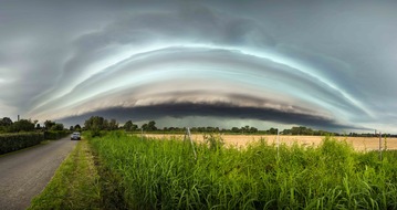 ZDF: Jagd aufs Unwetter: "ZDF.reportage" über Stormchaser (FOTO)