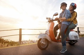 Helvetia Versicherungen Deutschland: Roller, Mofa, Moped, E-Bike & Co. bequem online versichern