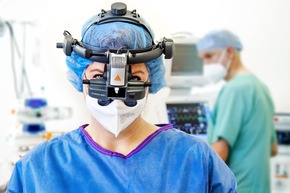 Augenklinik im Helios Klinikum Berlin-Buch behandelt Aderhautmelanome gezielt mittels Rutheniumapplikator