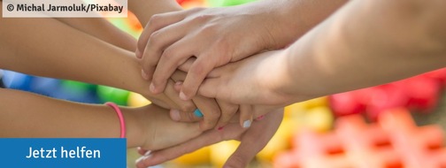 Kinder unterm Regenbogen: Seit 27 Jahren unerschütterlich: „Glück kann man spenden“