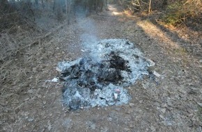 Polizeiinspektion Verden / Osterholz: POL-VER: Nach Verkehrsunfall geflüchtet ++ Nach Feuer im Wald - Zeugen gesucht ++