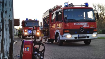 Freiwillige Feuerwehr Celle: FW Celle: Zimmerbrand in Altencelle