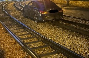 Landespolizeiinspektion Erfurt: LPI-EF: Fahrzeugführer nutzt Fahrzeug als Schienenersatzverkehr