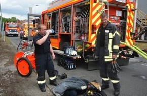 Feuerwehr Mülheim an der Ruhr: FW-MH: Werkshalle durch Brandereignis verraucht. Über 100 Personen evakuiert.