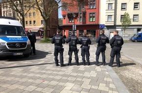 Polizei Hagen: POL-HA: Groß angelegte Schwerpunktkontrollen - Gemeinsame Aktion von Polizei Hagen, Bundespolizei, Bereitschaftspolizei und Stadt Hagen