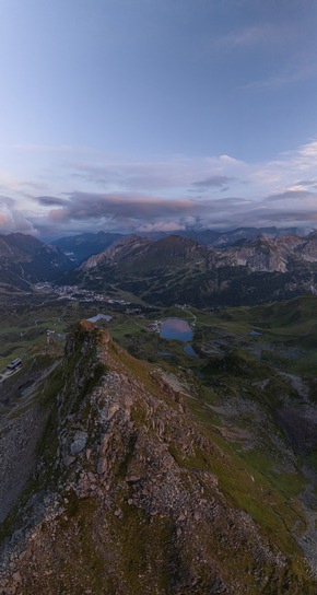 Rein in den kühlen Bergsee: Vollmondschwimmen 2025 in Obertauern