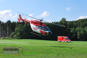 FW-MK: Flugzeugabsturz in Sümmern - zwei Schwerverletzte