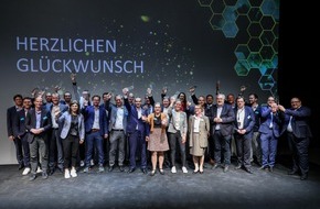 BearingPoint GmbH: Innovation in Aktion: Topteams der Verwaltung im Finale des eGovernment-Wettbewerbs / Ab sofort läuft das Online-Voting zum Publikumspreis