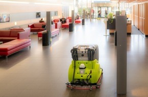 Asklepios Kliniken GmbH & Co. KGaA: Asklepios setzt innovativen Reinigungsroboter ein